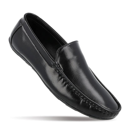 Walkaroo Men Loafer Formal Shoes - WF6018 Black - Walkaroo Footwear