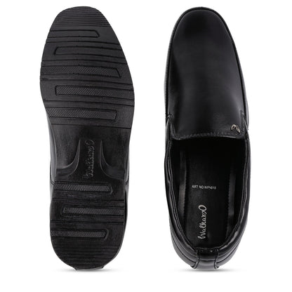 Walkaroo Xgo Men Loafer Formal Shoes - WF6010 Black - Walkaroo Footwear