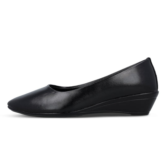 Walkaroo Womens Pull-on Formal Shoes - 16804 Black - Walkaroo Footwear