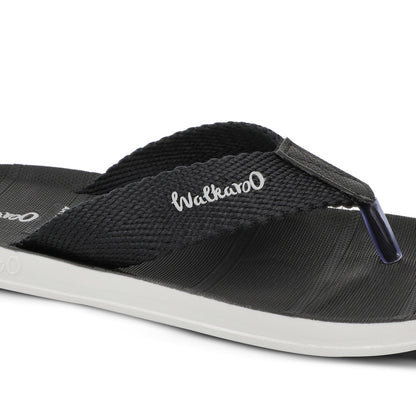 Walkaroo Men Solid Thong Sandals - WG5002 Black - Walkaroo Footwear