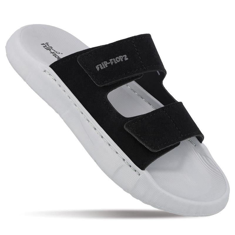 WE8821 Light Black sandal